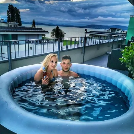 Silver Gray アパート バラトンレッレ