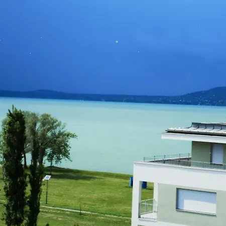 Silver Gray Daire Balatonlelle