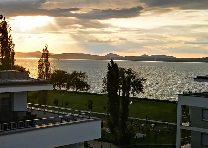 Silver Gray Apartament *